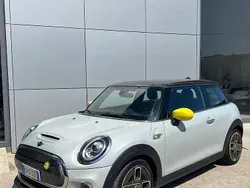 Argento Usata 2020 Mini Cooper SE Due volumi | 17.900 € (Buon prezzo)