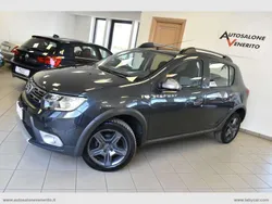 Grigio Usata 2017 Dacia Sandero Stepway Due volumi | 7500 € (Buon prezzo)