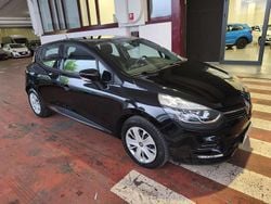 Nero Usata 2018 Renault Clio IV Life Tre volumi | 9500 € (Buon prezzo)