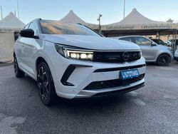 Bianco Usata 2024 Opel Grandland X Ultimate SUV | 23.900 € (Buon prezzo)