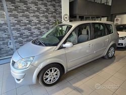 Grigio Usata 2008 Renault Grand Scénic II Monovolume | 3900 € (Cara)