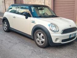 Usata 2010 Mini Cooper Due volumi | 3500 €