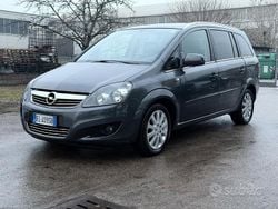 Grigio Usata 2012 Opel Zafira Business Monovolume | 3800 € (Buon prezzo)