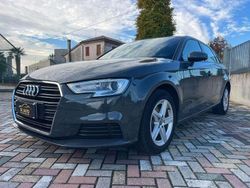 Grigio Usata 2020 Audi A3 Business Tre volumi | 16.990 € (Ottimo prezzo)