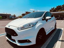 Usata 2016 Ford Fiesta ST Due volumi | 9000 € (Super prezzo)