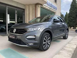 Grigio Usata 2020 VW T-Roc Style SUV | 17.499 € (Buon prezzo)