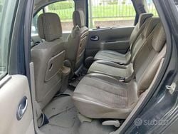 Blu Usata 2006 Renault Grand Scénic II Monovolume | 1200 €