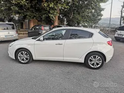 Usata 2011 Alfa Romeo Giulietta Distinctive Due volumi | 7000 € (Buon prezzo)