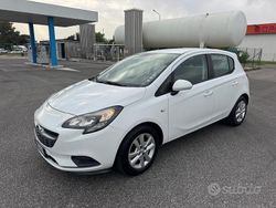 Bianco Usata 2017 Opel Corsa Tre volumi | 6800 € (Ottimo prezzo)