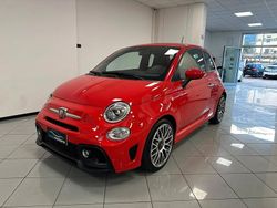 Rosso Usata 2022 Abarth 595 Tre volumi | 19.450 € (Ottimo prezzo)