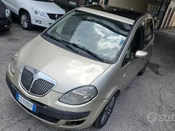Oro Usata 2006 Lancia Musa Monovolume | 900 € (Ottimo prezzo)