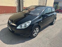 Nero Usata 2007 Opel Corsa Tre volumi | 1400 € (Super prezzo)