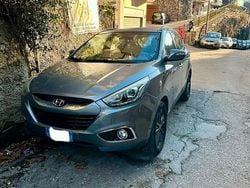 Grigio Usata 2015 Hyundai ix35 Xpossible SUV | 8500 € (Buon prezzo)