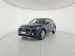 Blu navarra metallizzato Usata 2024 Audi Q3 Advanced SUV | 35.500 € (Ottimo prezzo)