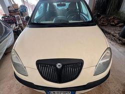 Usata 2003 Lancia Ypsilon Due volumi | 3000 €