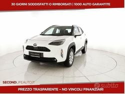 Bianco Usata 2025 Toyota Yaris Cross Active SUV | 23.500 € (Buon prezzo)