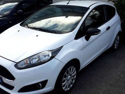 Grigioantracite Usata 2016 Ford Fiesta Due volumi | 5600 € (Cara)