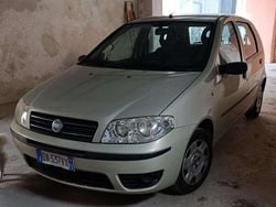 Oro Usata 2006 Fiat Punto Due volumi | 2000 € (Buon prezzo)