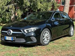 Nero Usata 2018 Mercedes A180 Executive Tre volumi | 17.900 € (Buon prezzo)