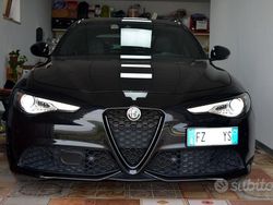 Nero Usata 2020 Alfa Romeo Giulia Ti Tre volumi | 34.000 € (Molto cara)