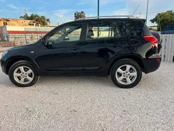 Nero Usata 2007 Toyota RAV4 Luxury SUV | 4300 € (Buon prezzo)