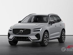Grigio Nuova 2025 Volvo XC60 Plus SUV | 47.900 € (Super prezzo)