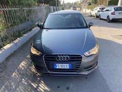 Grigio Usata 2016 Audi A3 Ambition Tre volumi | 9990 € (Buon prezzo)
