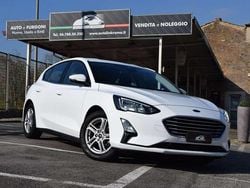Bianco / pastello Usata 2020 Ford Focus Business Edition Tre volumi | 13.900 € (Super prezzo)