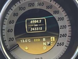 Nero Usata 2012 Mercedes CLS250 Tre volumi | 12.500 €