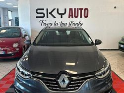 Grigio Usata 2023 Renault Mégane IV Tre volumi | 16.990 € (Buon prezzo)