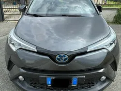 Usata 2018 Toyota C-HR SUV | 16.500 € (Buon prezzo)