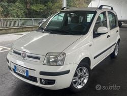 Grigio Usata 2010 Fiat Panda Dynamic Tre volumi | 2000 € (Super prezzo)