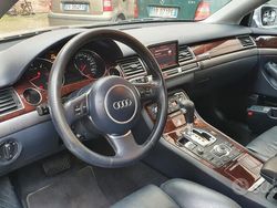 Grigio Usata 2003 Audi A8 Tre volumi | 3000 €
