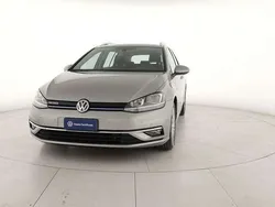 Grigio Usata 2020 VW Golf VIII Business Station wagon | 16.500 € (Buon prezzo)