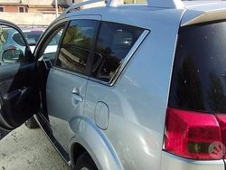 Grigio Usata 2008 Peugeot 4007 SUV | 2700 € (Buon prezzo)