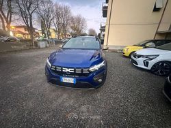 Blu Usata 2023 Dacia Sandero Tre volumi | 12.990 € (Cara)