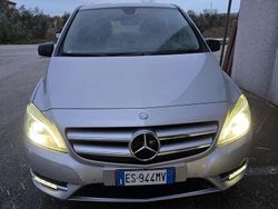 Grigio Usata 2013 Mercedes B200 Premium Monovolume | 9700 € (Buon prezzo)