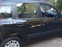 Nero Usata 2012 Fiat Panda Due volumi | 5900 € (Cara)