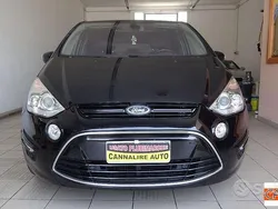 Nero Usata 2010 Ford S-MAX Titanium Monovolume | 5900 € (Buon prezzo)