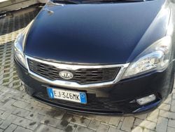 Nero Usata 2011 Kia Ceed Due volumi | 3000 €
