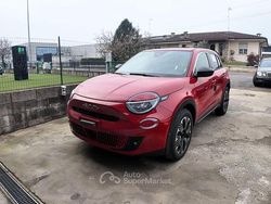 Rosso Nuova 2025 Fiat 600 La Prima SUV | 24.900 €