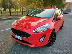 Rosso Usata 2017 Ford Fiesta Vignale Tre volumi | 7800 € (Ottimo prezzo)