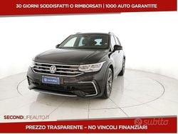 Nero Usata 2022 VW Tiguan R-line SUV | 31.500 € (Molto cara)