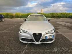Argento Usata 2020 Alfa Romeo Giulia Tech Edition Tre volumi | 25.900 € (Buon prezzo)