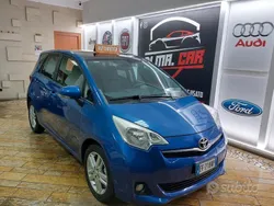 Usata 2011 Toyota Verso-S Monovolume | 5999 € (Buon prezzo)