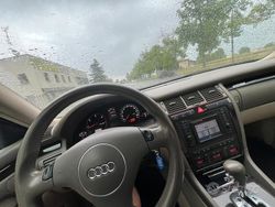 Nero Usata 2002 Audi A8 Tre volumi | 9990 € (Ottimo prezzo)