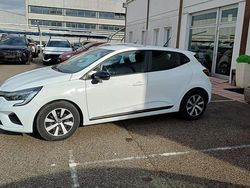 Bianco Usata 2023 Renault Clio V Equilibre Tre volumi | 15.900 € (Cara)