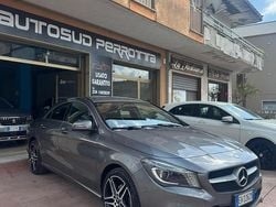 Grigio Usata 2015 Mercedes CLA200 Executive Tre volumi | 13.000 € (Buon prezzo)