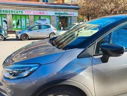 Grigio Usata 2019 Renault Captur SUV | 13.500 € (Buon prezzo)