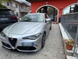 Argento Usata 2018 Alfa Romeo Giulia Veloce Tre volumi | 22.400 € (Super prezzo)